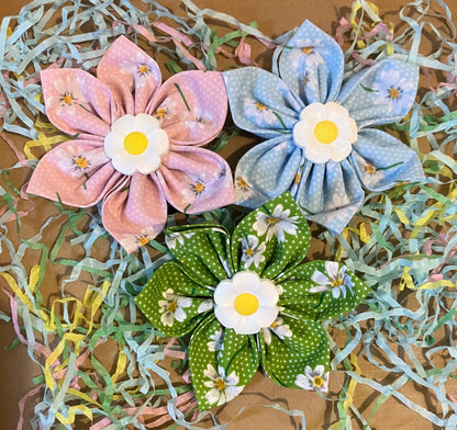 Flower collar accessory